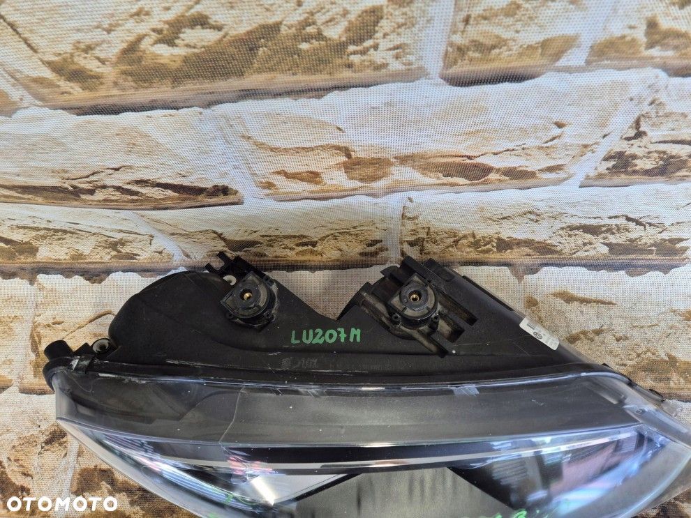 Reflektor Przód strona prawa Seat Alhambra (Mk2) xenon skrętny - 2