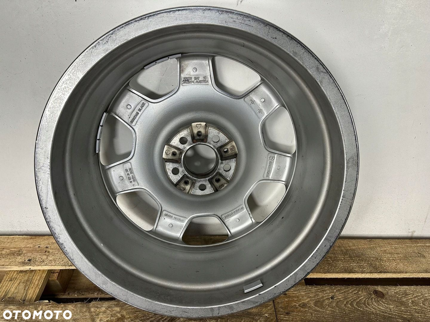 FELGA ALUMINIOWA ROLLS ROYCE GHOST WRAITH DAWN 20" 8.5 6773353 BARDZO LADNA - 6