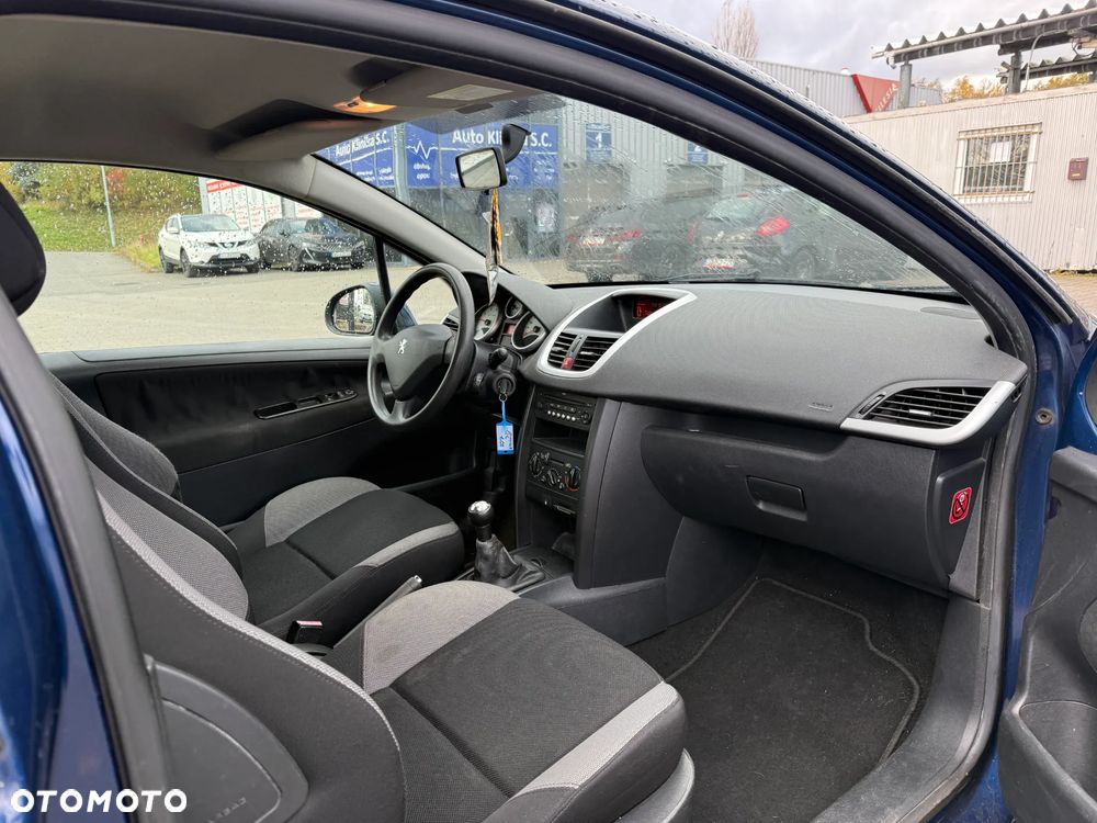 Peugeot 207 1.4 Trendy - 5