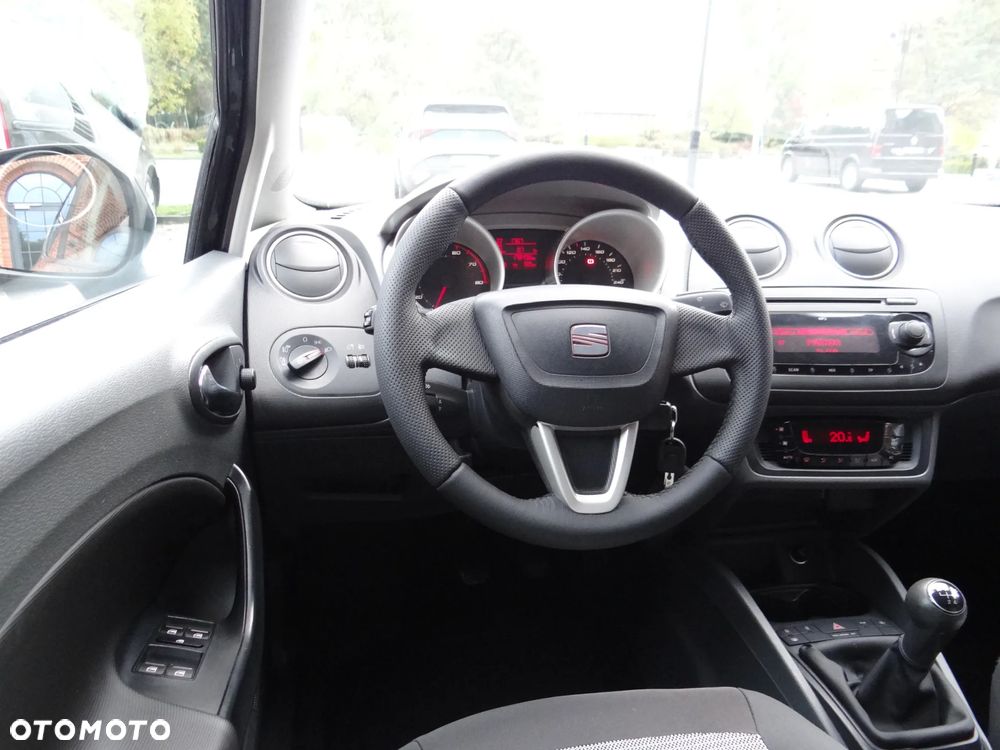 Seat Ibiza 1.4 16V Style - 25