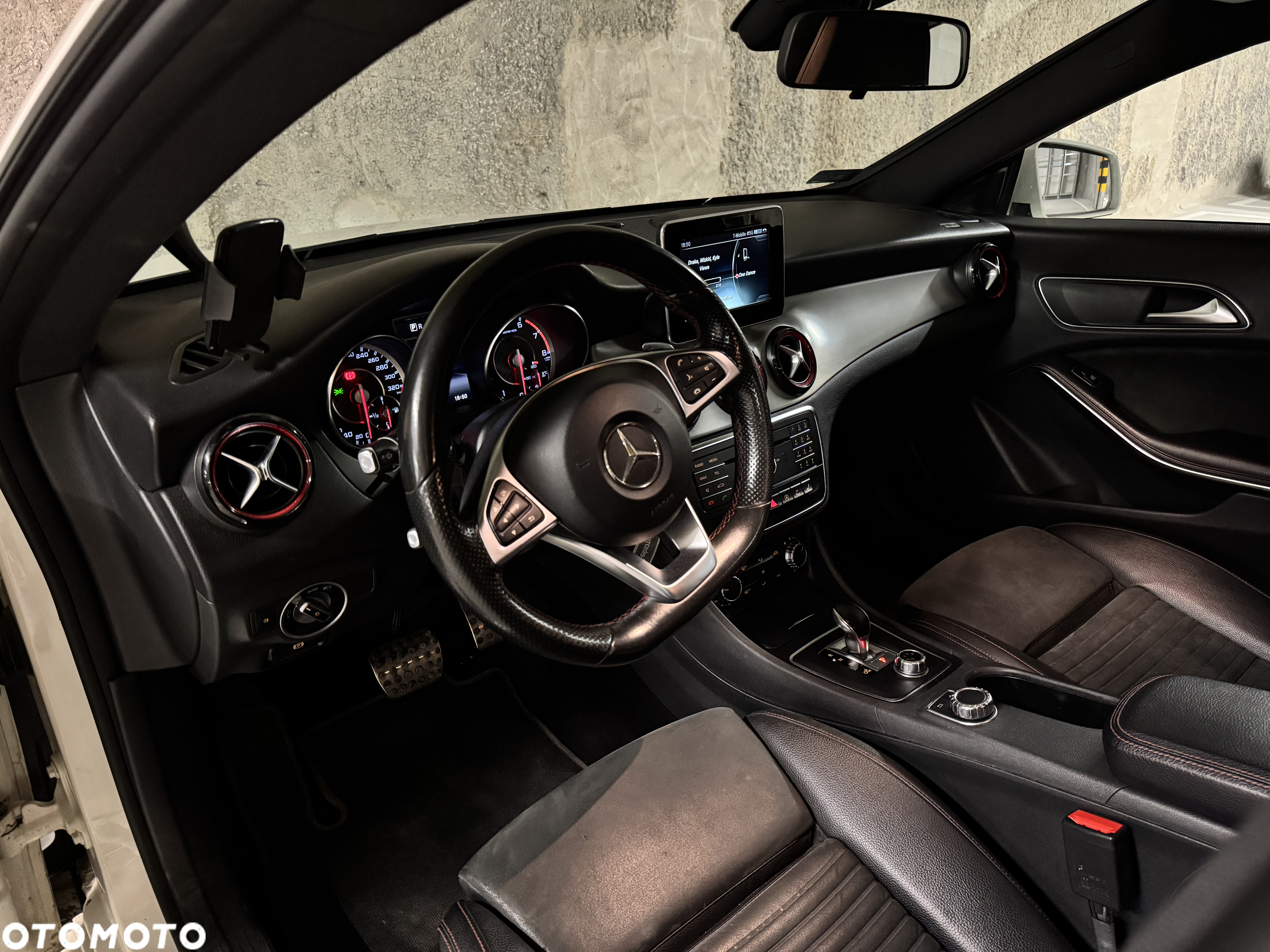Mercedes-Benz CLA AMG 45 4-Matic - 6