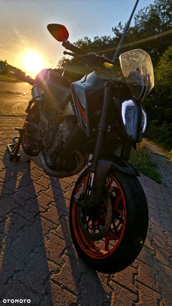 KTM Duke 790 - 4