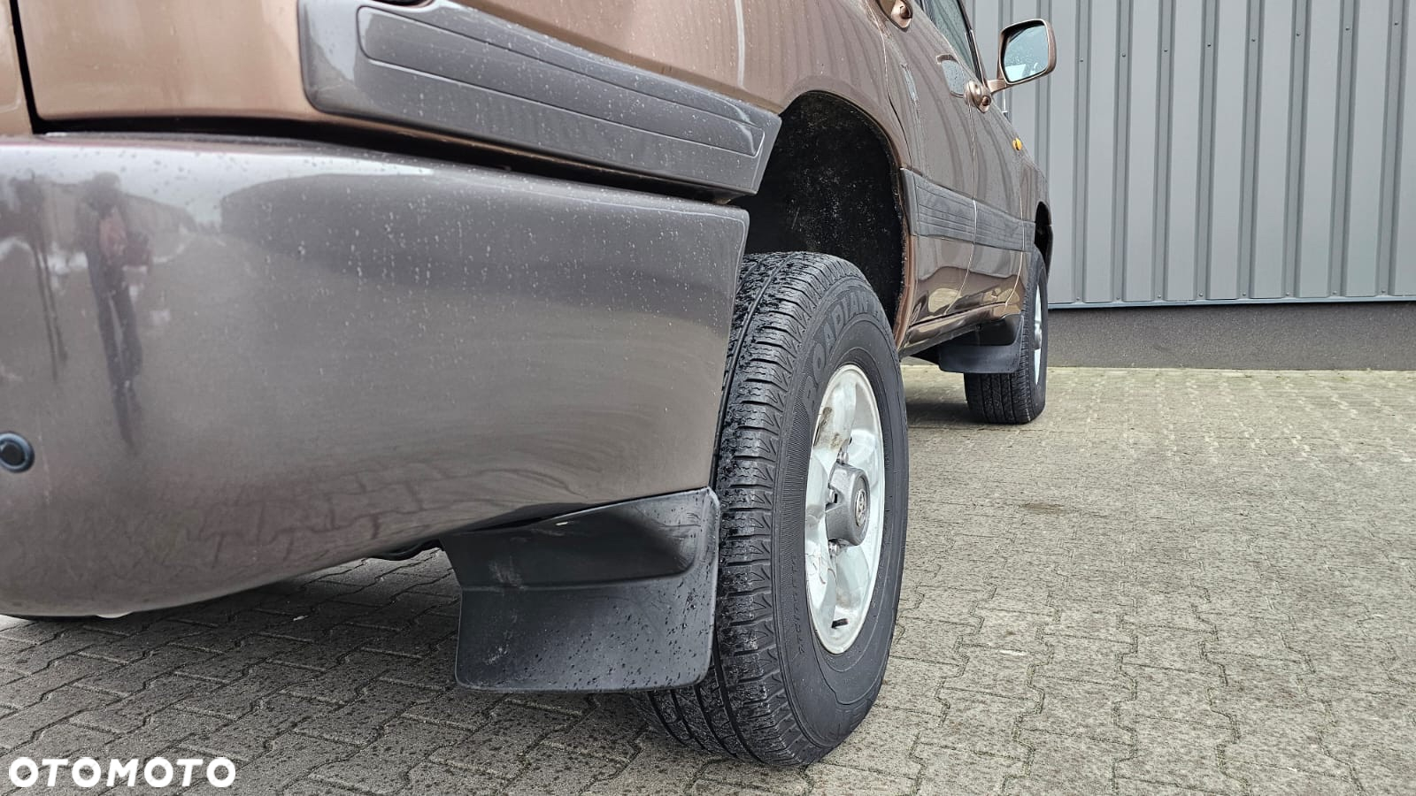 Toyota Land Cruiser 4.7 V8 - 31