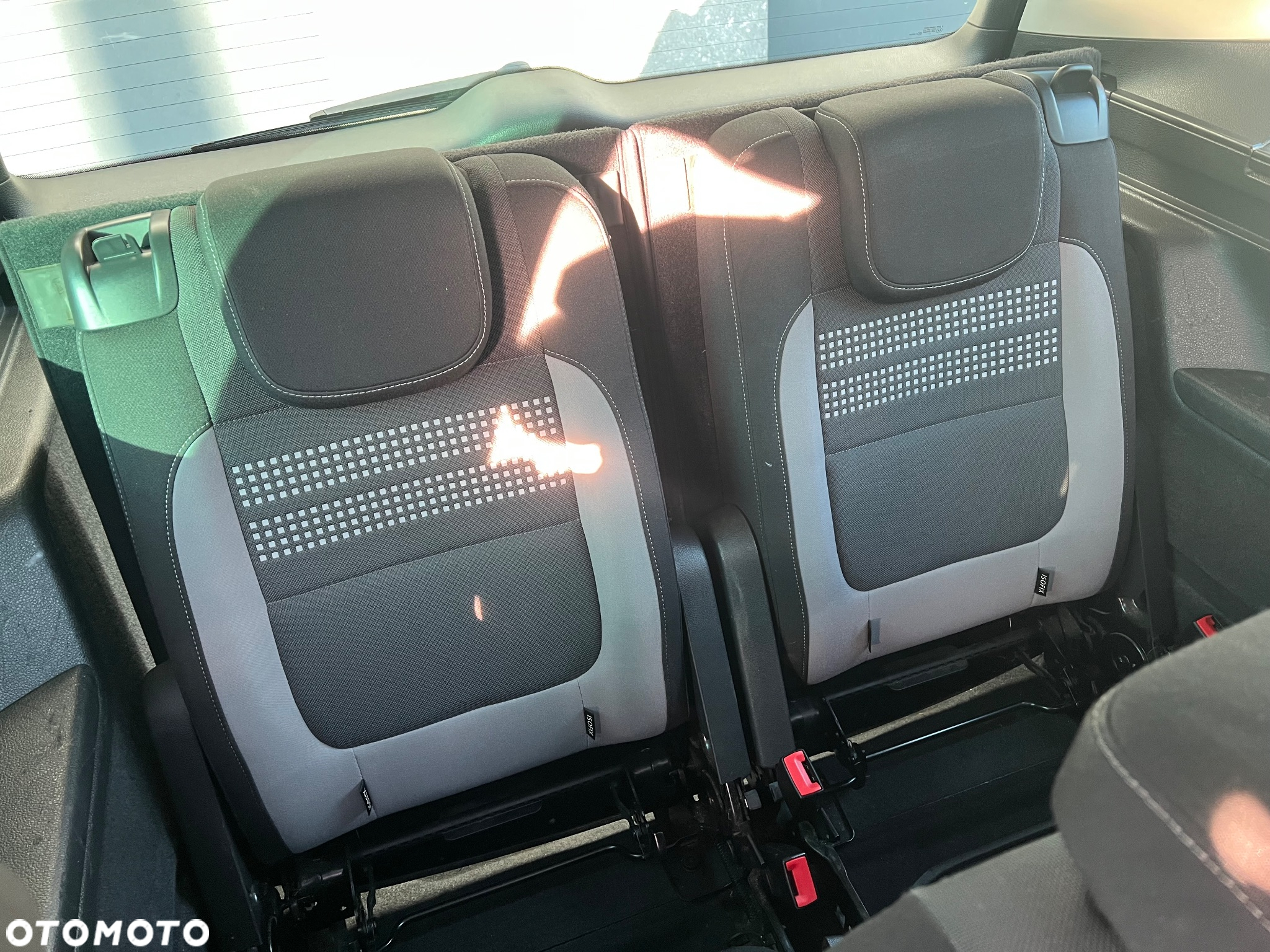 Volkswagen Sharan 2.0 TDI BlueMotion Technology Life - 17