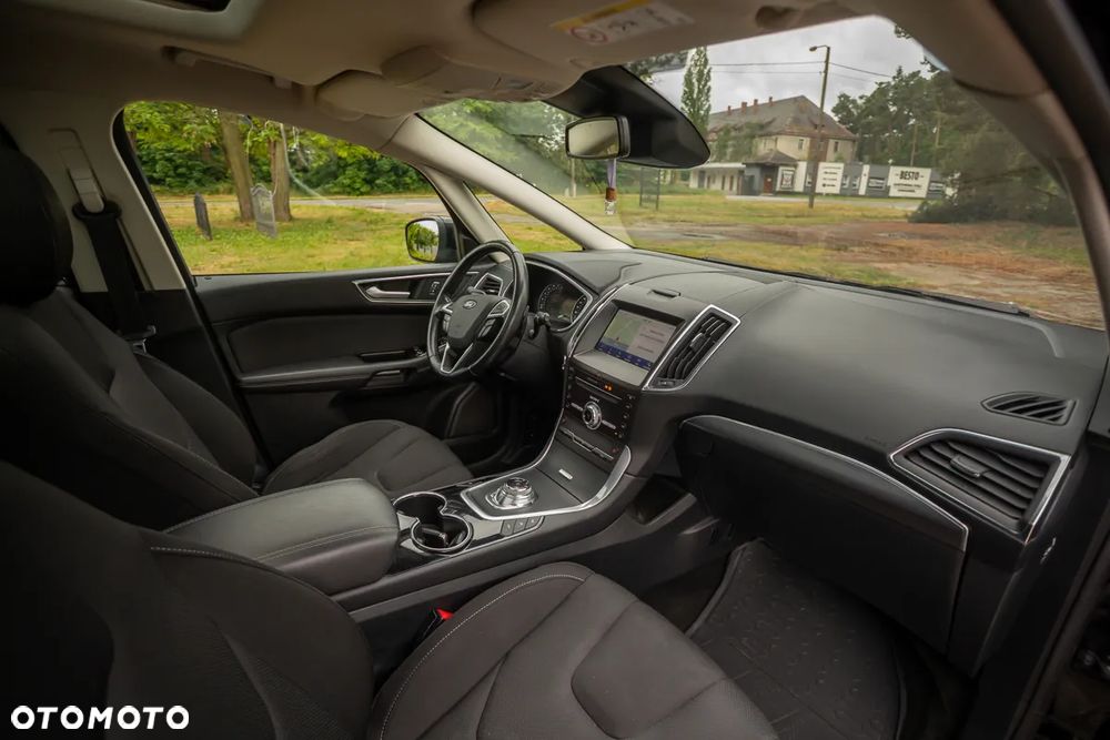 Ford S-Max 2.0 EcoBlue Titanium - 25
