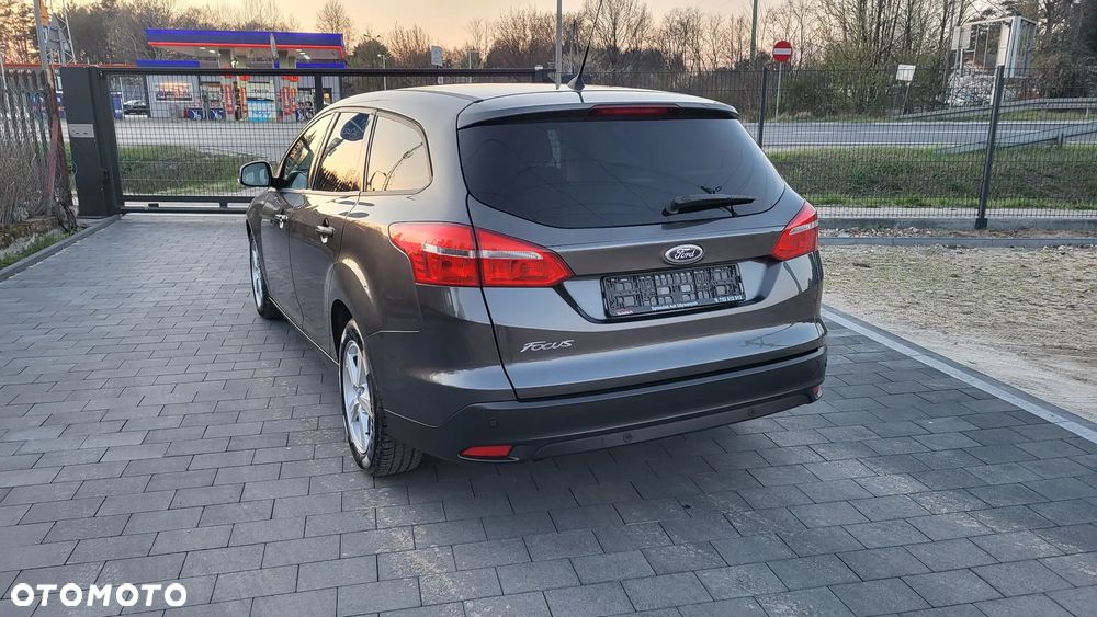 Ford Focus 1.5 TDCi ECOnetic 88g Start-Stopp-System Titanium - 9