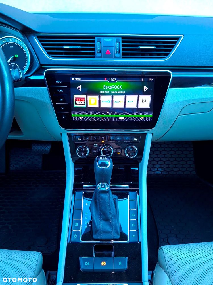 Skoda Superb 2.0 TDI DSG L&K - 27