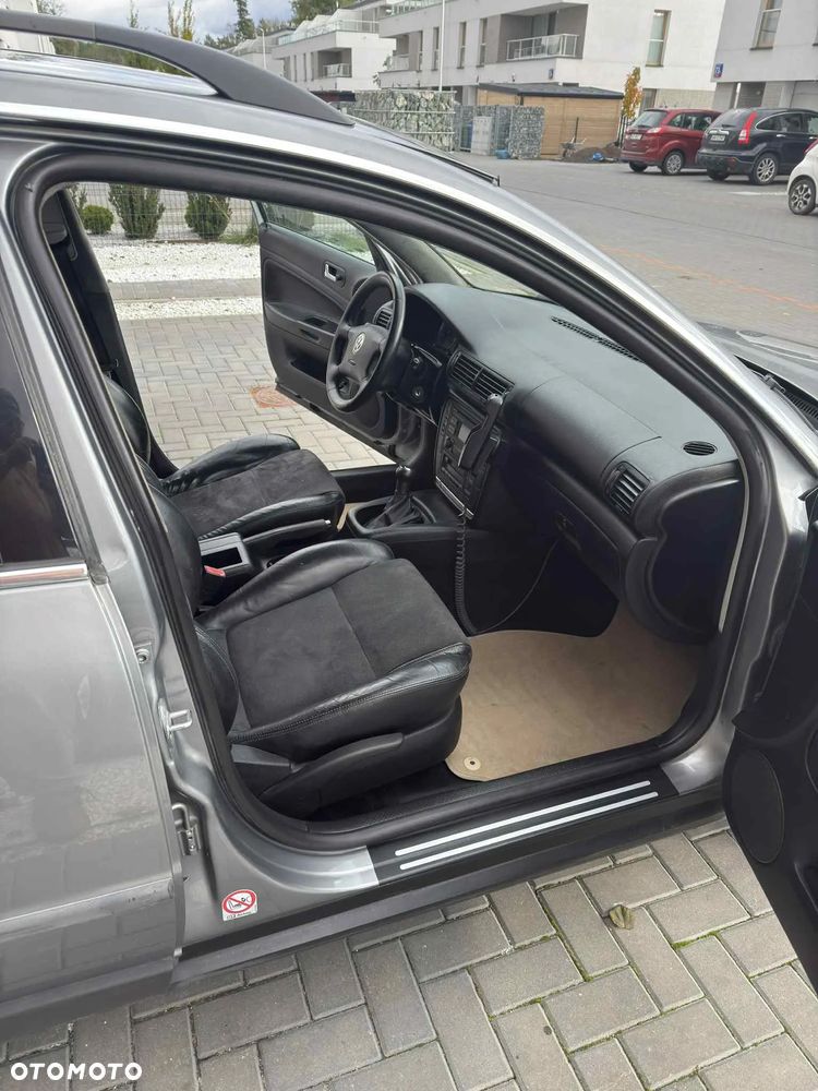 Volkswagen Passat 1.9 TDI Basis - 14