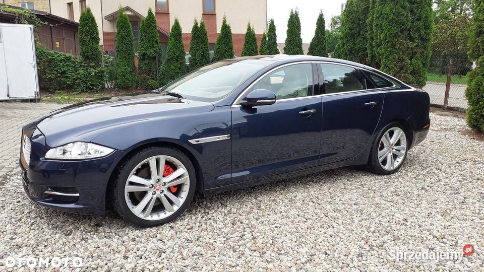 Jaguar XJ 3.0 D V6 Luxury - 4