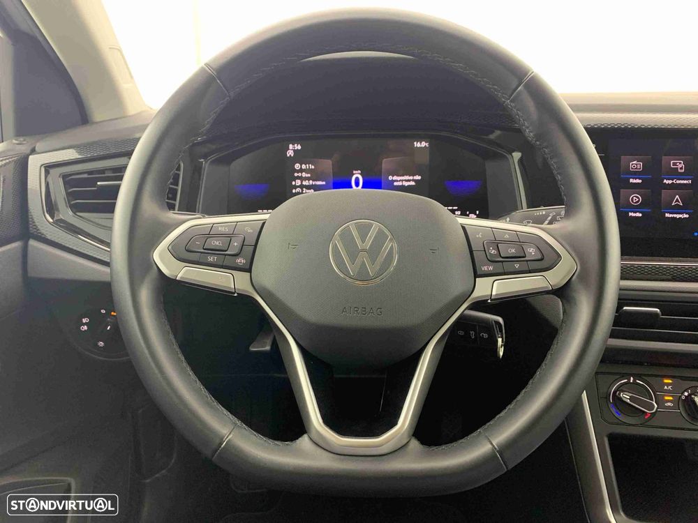 VW Polo 1.0 TSI Urban - 12