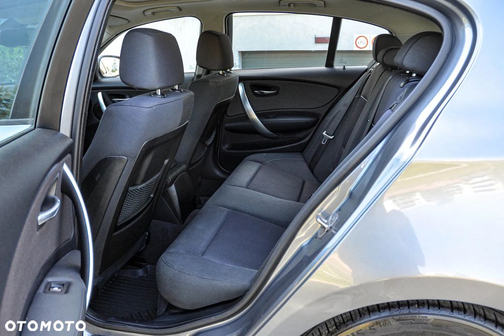 BMW Seria 1 - 8