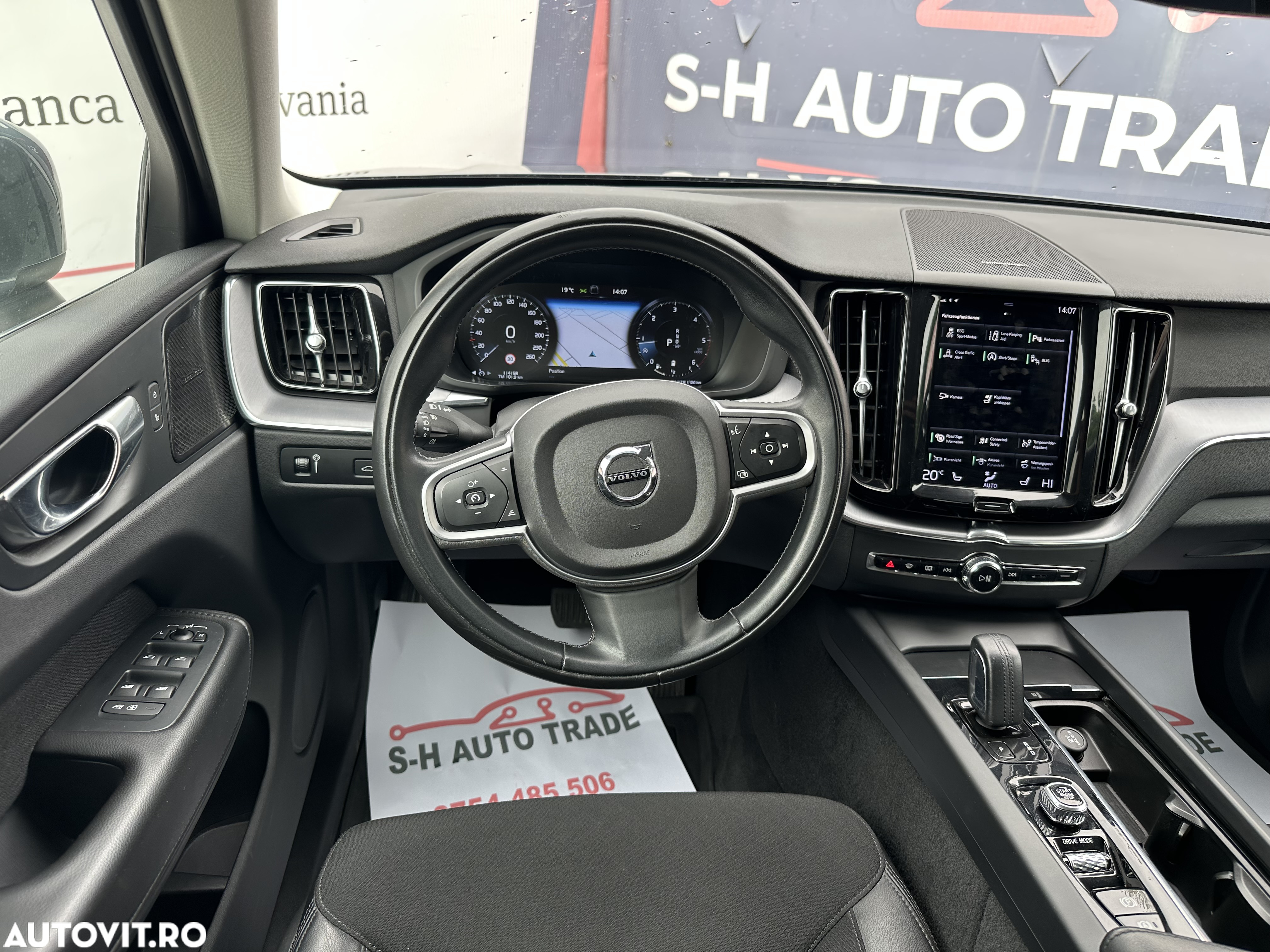 Volvo XC 60 B4 D AWD Geartronic Momentum Pro - 6