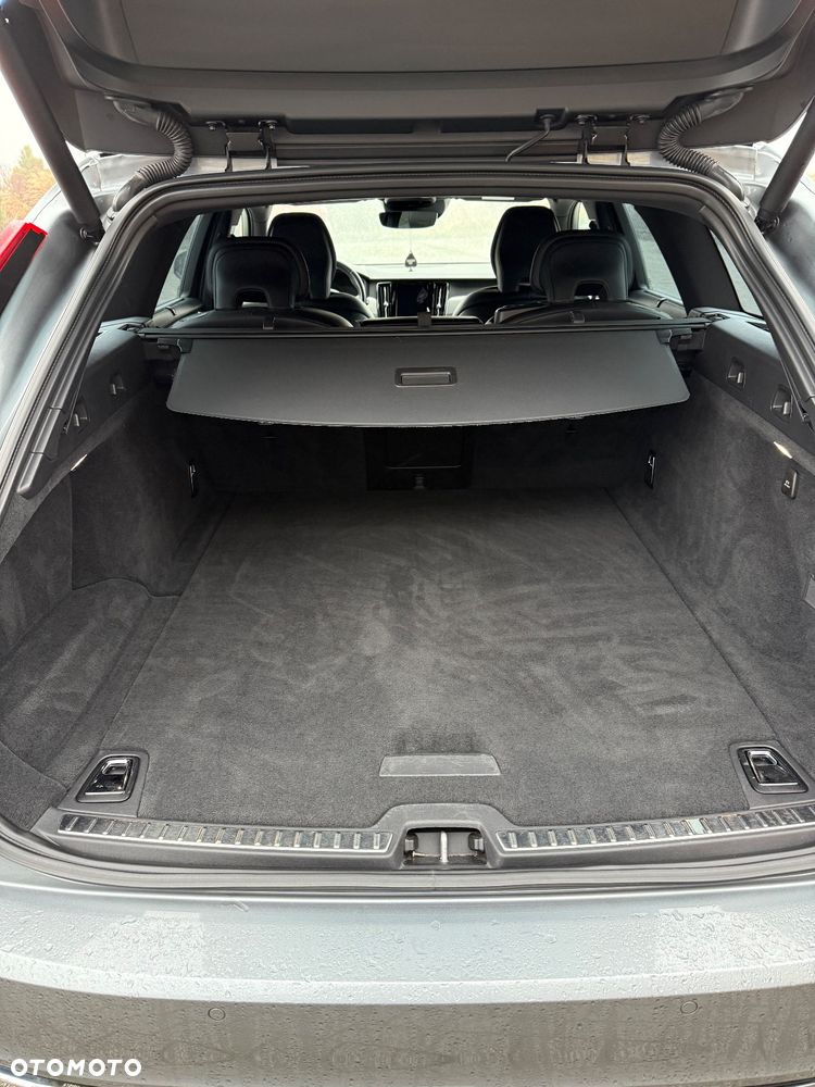 Volvo V90 D4 SCR R-Design - 12