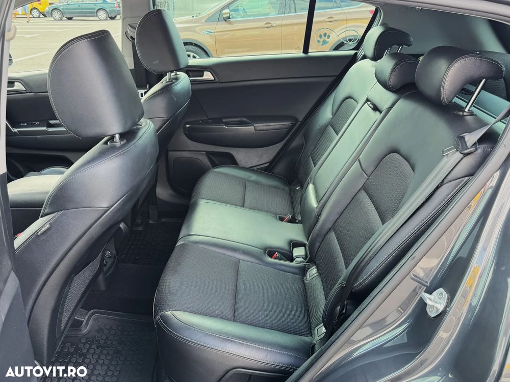 Kia Sportage - 13