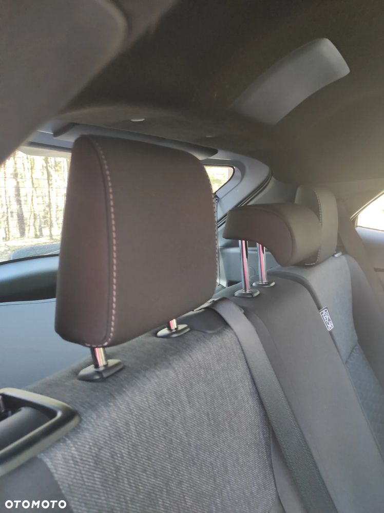 Toyota Yaris 1.5 Comfort - 17