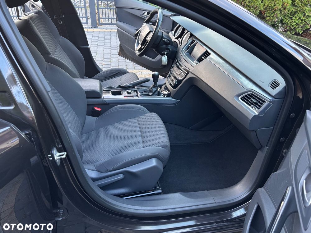 Peugeot 508 1.6 T Business Line - 16