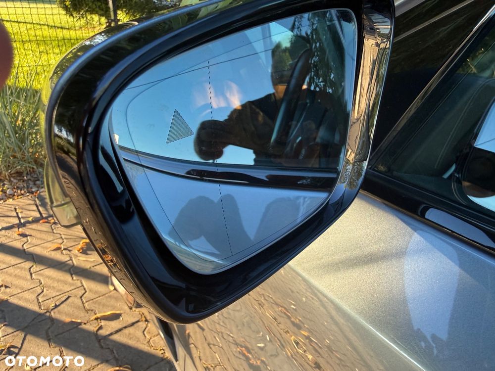 BMW Seria 5 530i xDrive mHEV M Sport sport - 16
