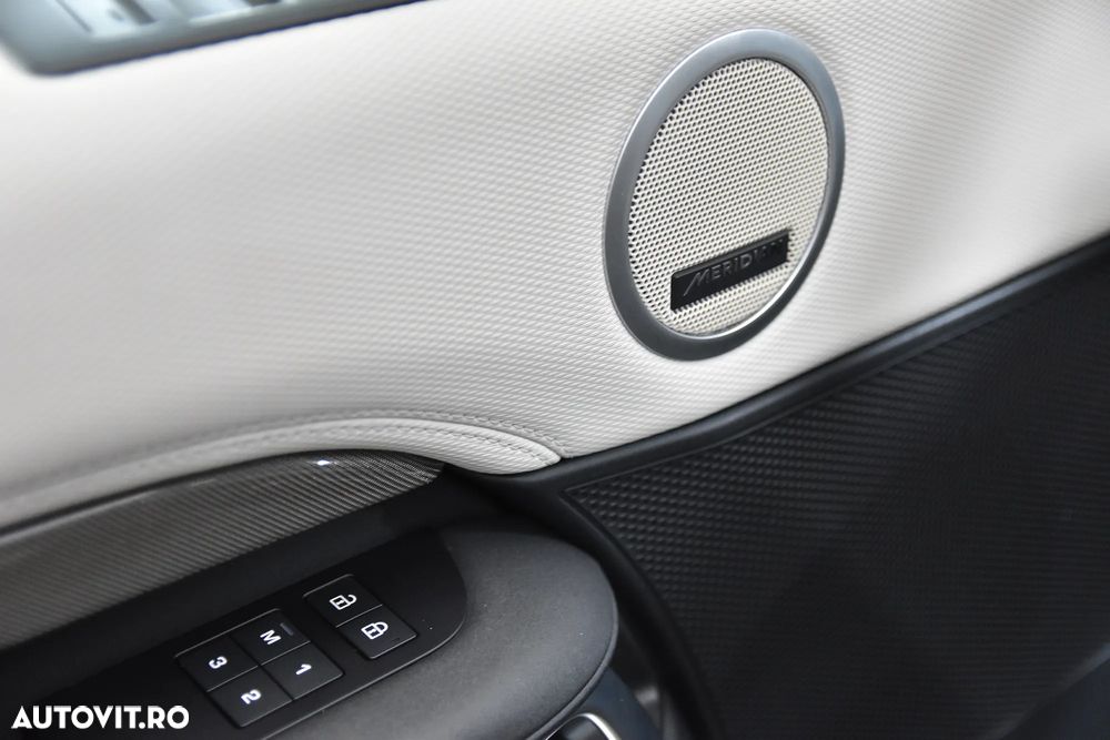 Land Rover Discovery 3.0 D250 MHEV - 16