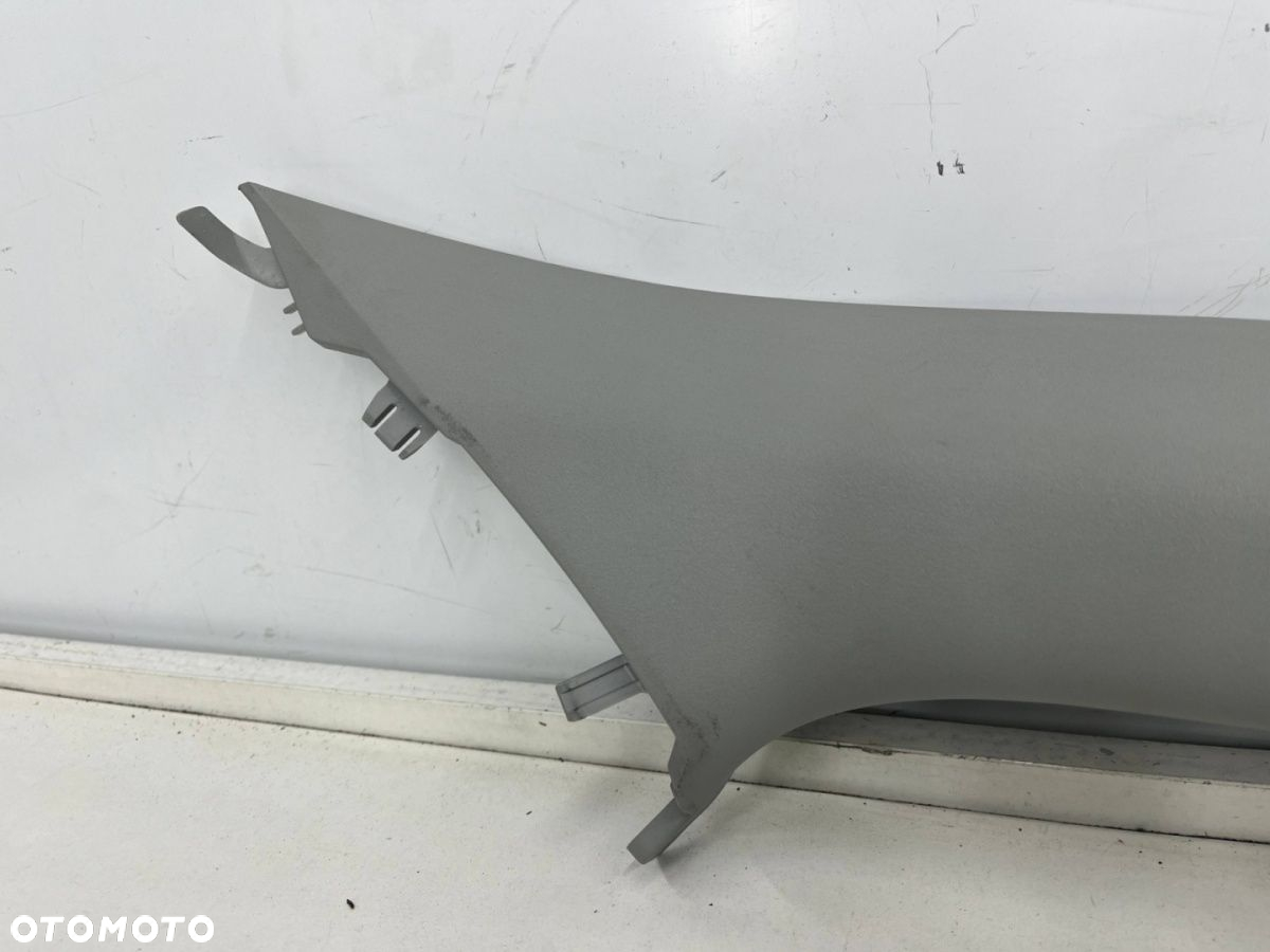Plastik Mitsubishi ASX I 10-22r. prawa osłona słupka szyby przedniej 7210a182 7210a184 - 2