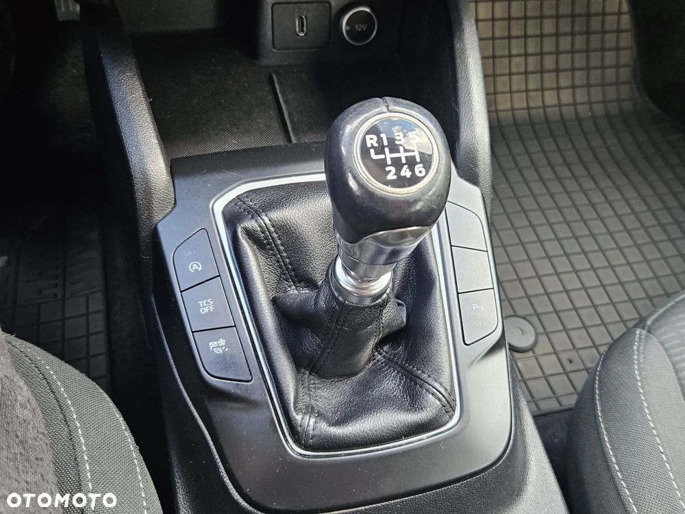 Ford Focus 1.5 EcoBlue Trend Edition - 24