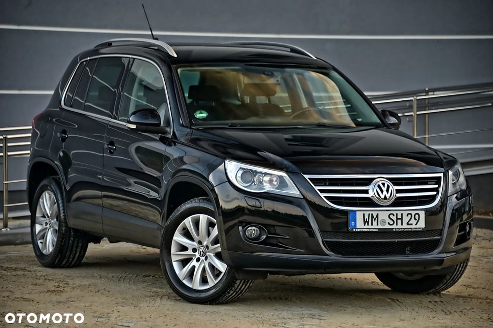 Volkswagen Tiguan - 12