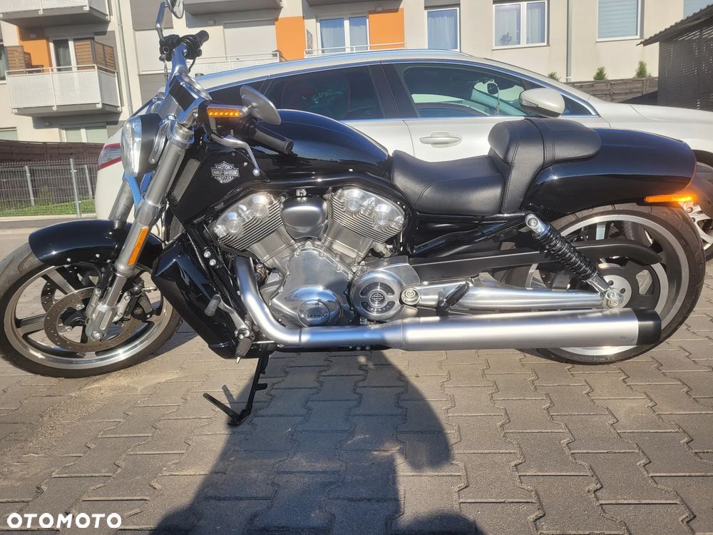 Harley-Davidson V-Rod Muscle - 1