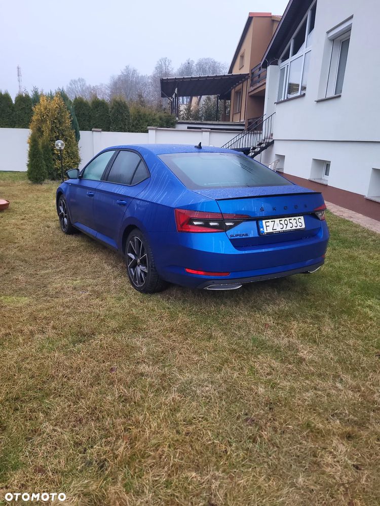Skoda Superb 2.0 TSI Sportline DSG - 10
