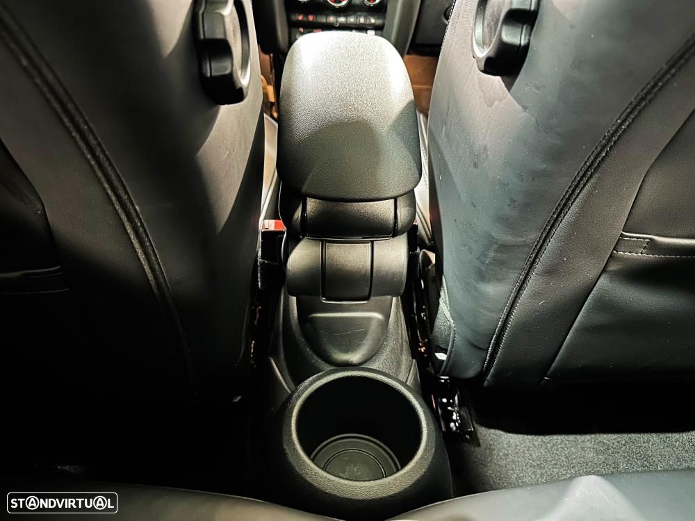 MINI 3 Portas Cooper SE Premium Classic - 28