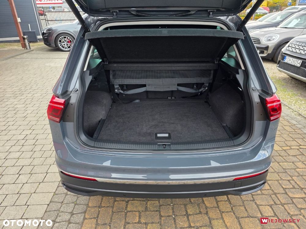 Volkswagen Tiguan - 13