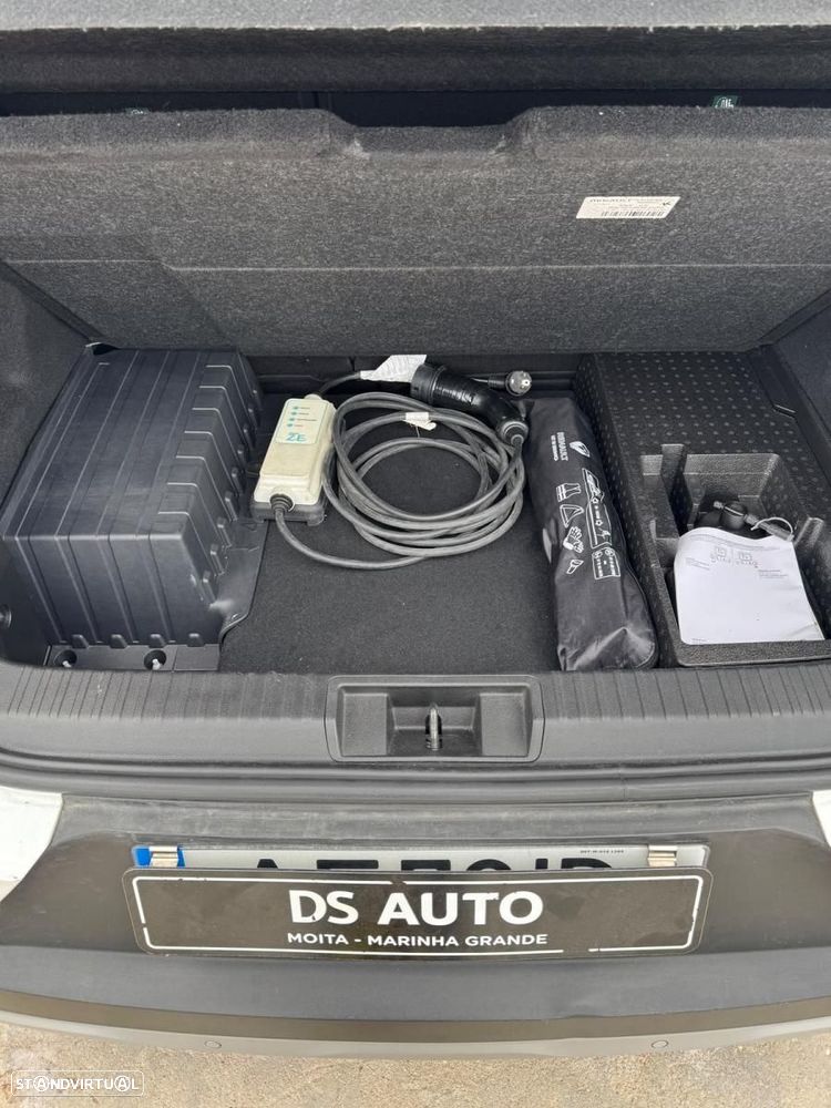 Renault Captur - 14
