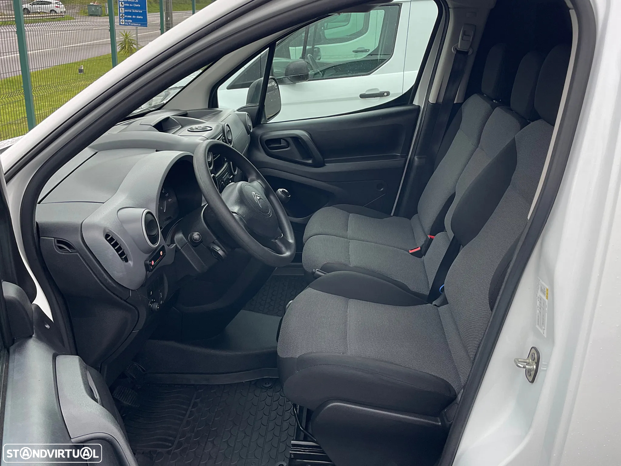 Citroën Berlingo 1.6 HDI IVA Dedutível - 16