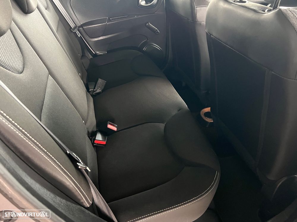 Renault Clio dCi 90 Dynamique - 10