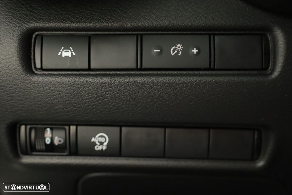 Nissan Juke 1.0 DIG-T N-Design Black - 18