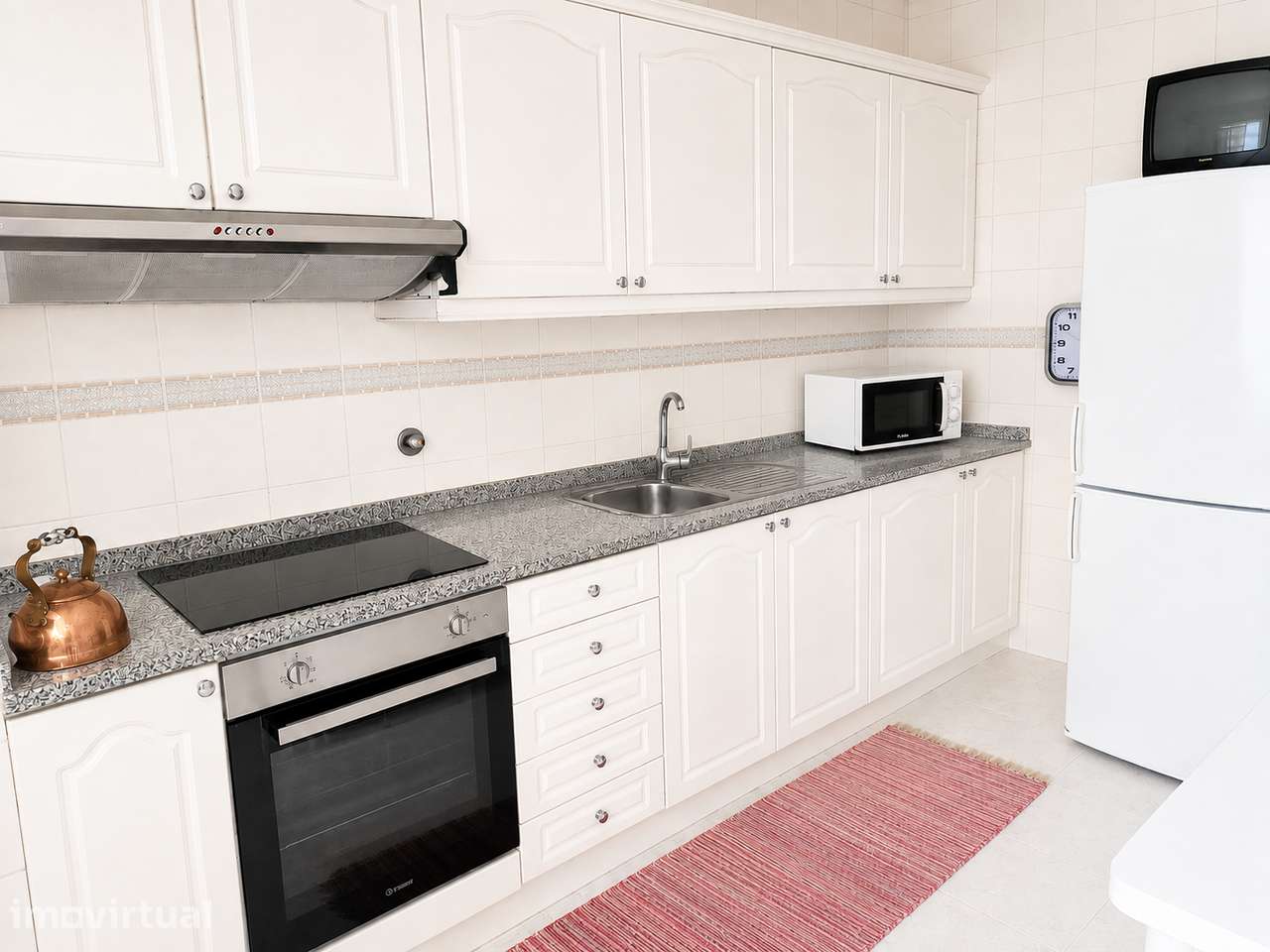 Apartamento T2 + 1 com garagem e varanda em Gondomar - Grande imagem: 5/14