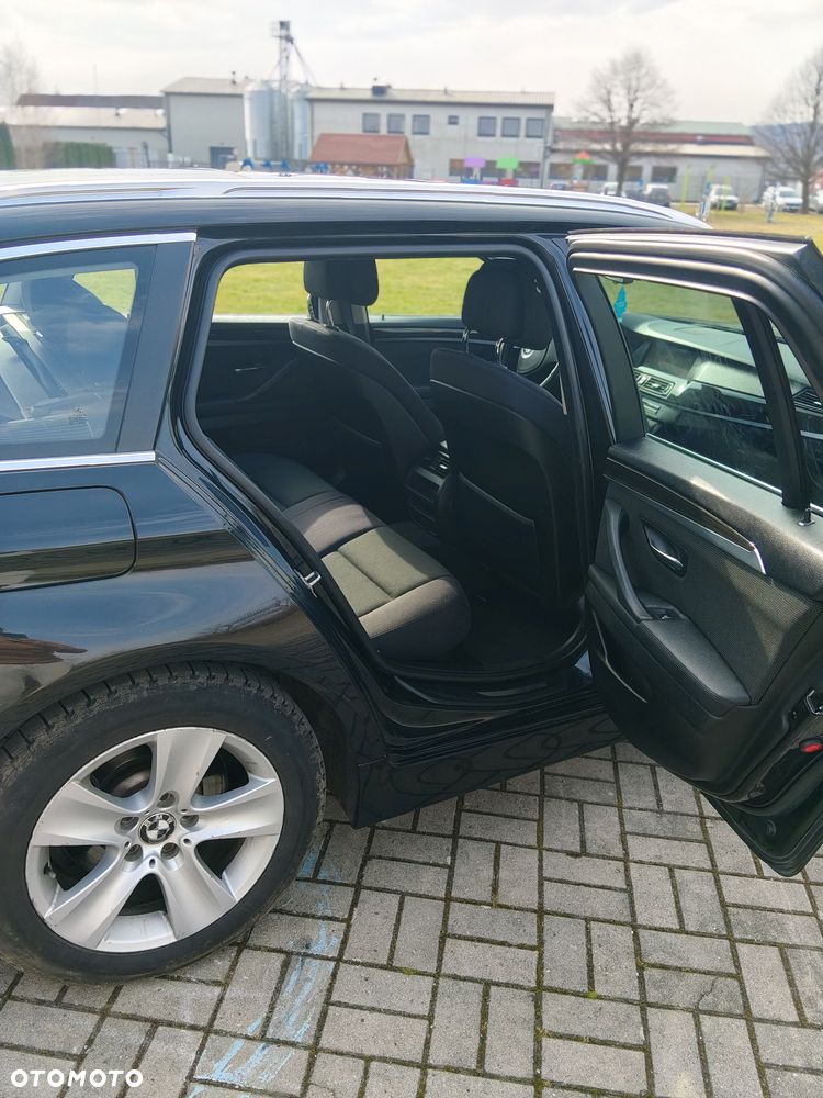 BMW Seria 5 520d Luxury Line - 7