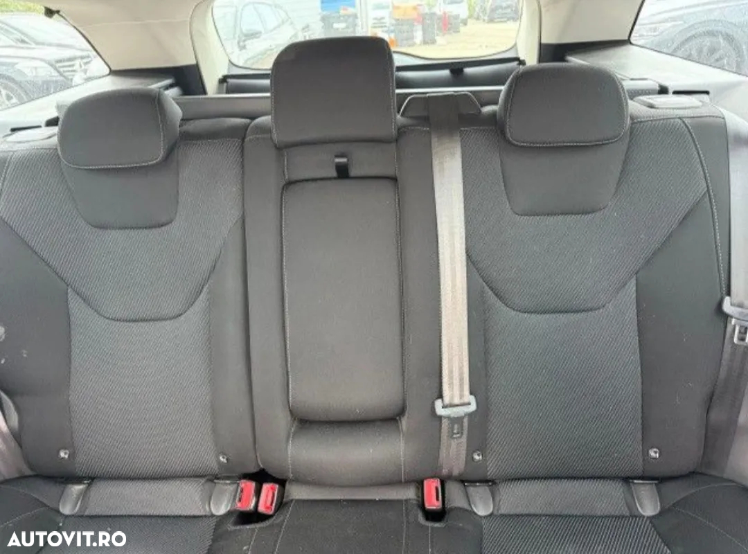 Ford Mondeo Turnier 2.0 TDCi Start-Stopp PowerShift-Aut Titanium - 10