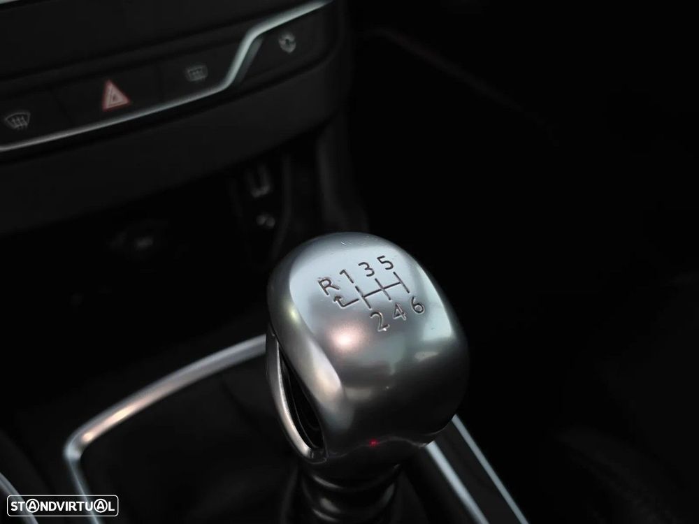 Peugeot 308 1.2 PureTech GT Line - 15