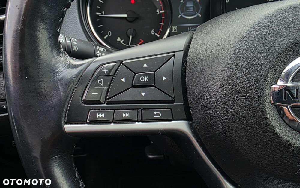 Nissan X-Trail 1.7 dCi Tekna 2WD Xtronic 7os - 30