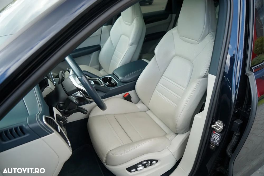 Porsche Cayenne - 18