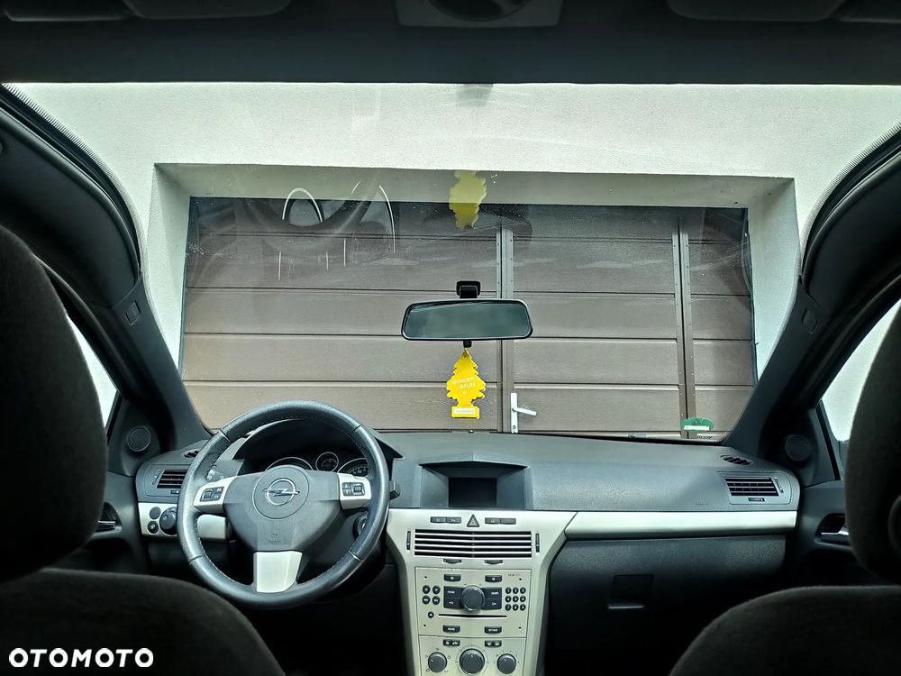 Opel Astra - 10