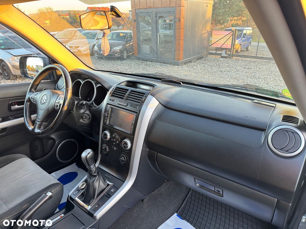 Suzuki Grand Vitara 1.9 DDiS Premium - 22