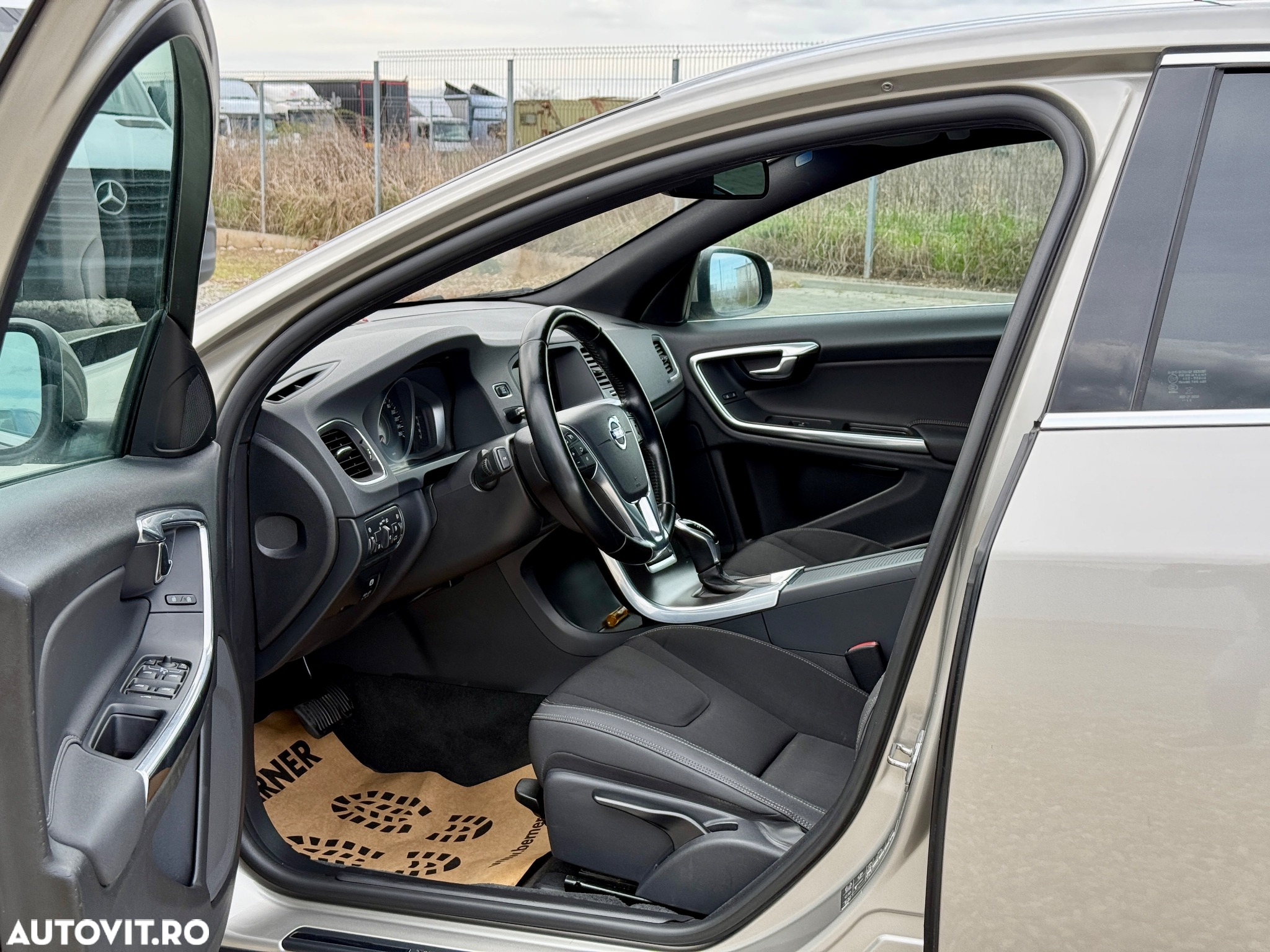 Volvo S60 - 6