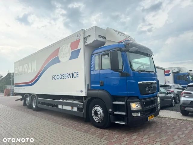 MAN Tgs 26.320 6x2 Chłodnia 24palety Euro 5 - 3