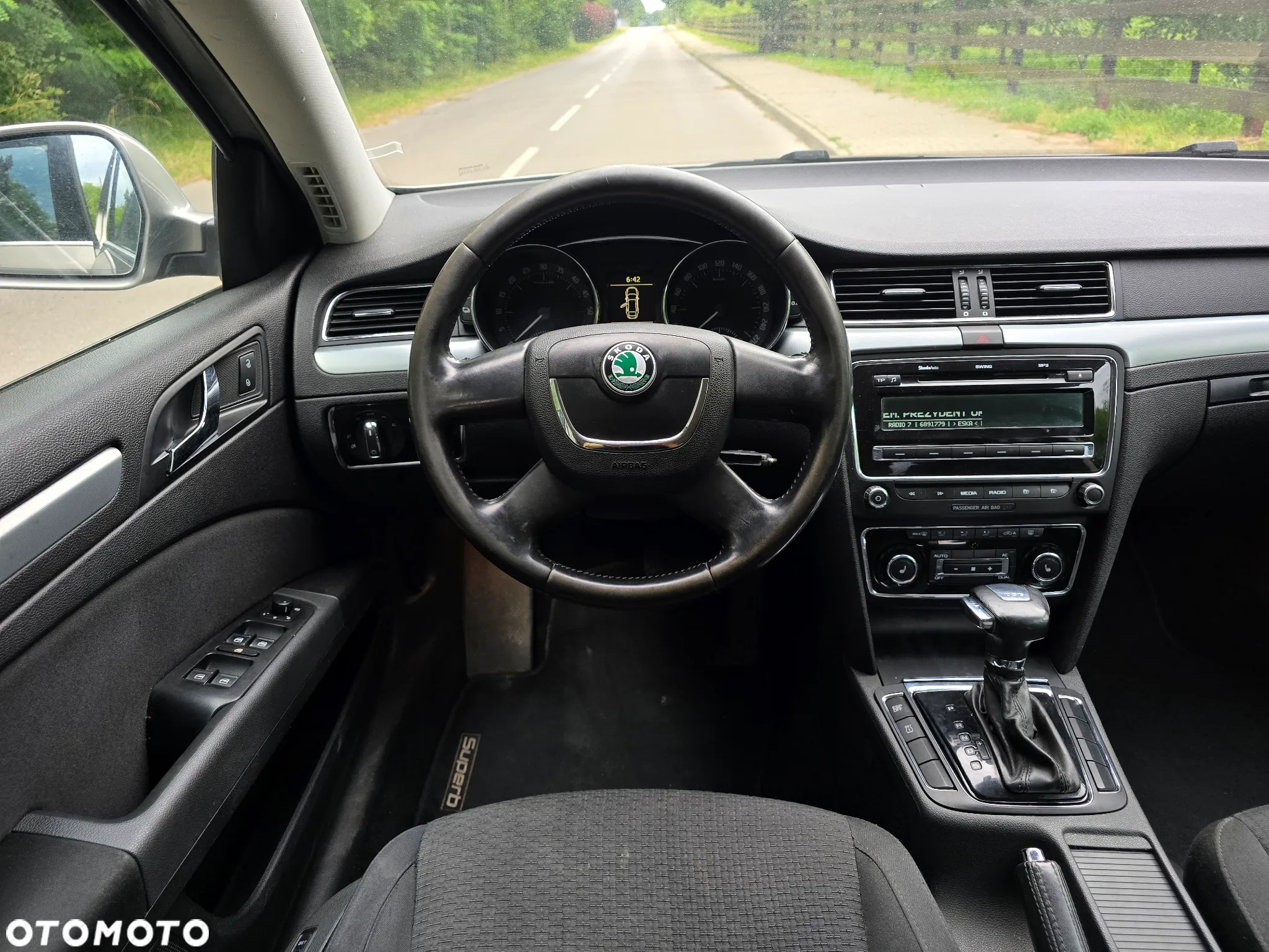 Skoda Superb 2.0 TDI Ambition DSG - 5