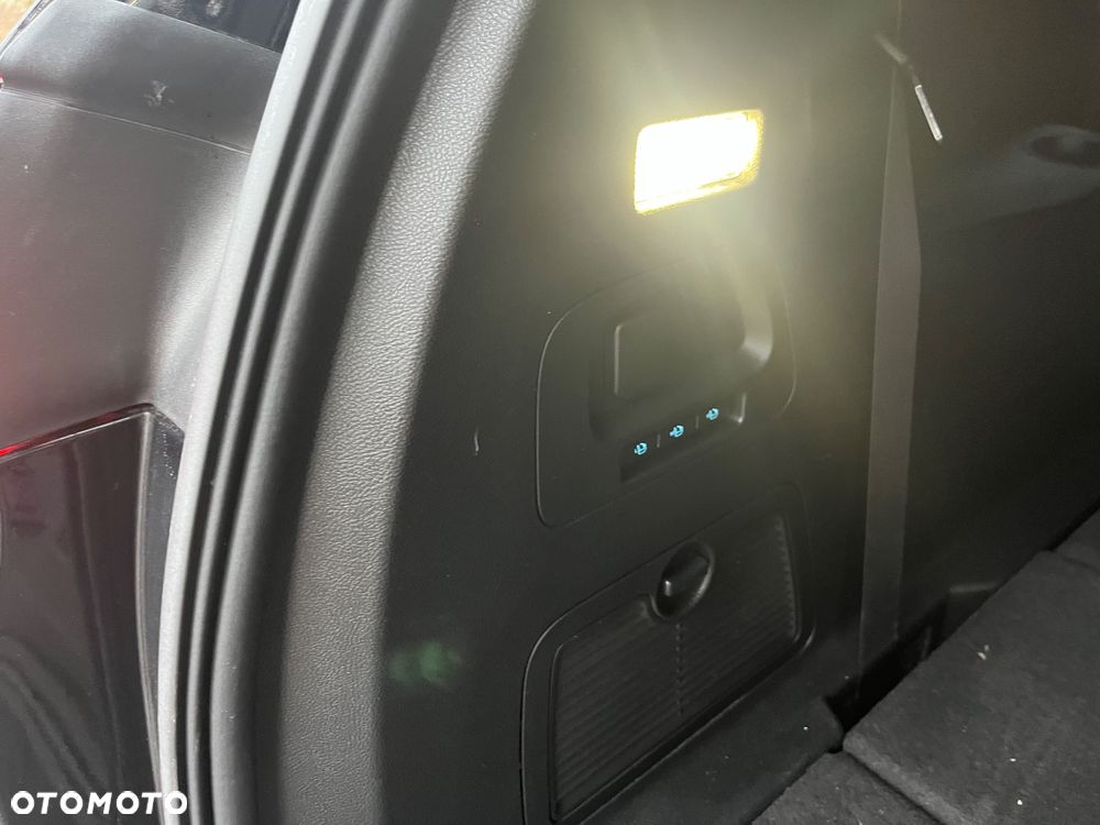 Ford S-Max 1.5 EcoBoost Titanium - 26