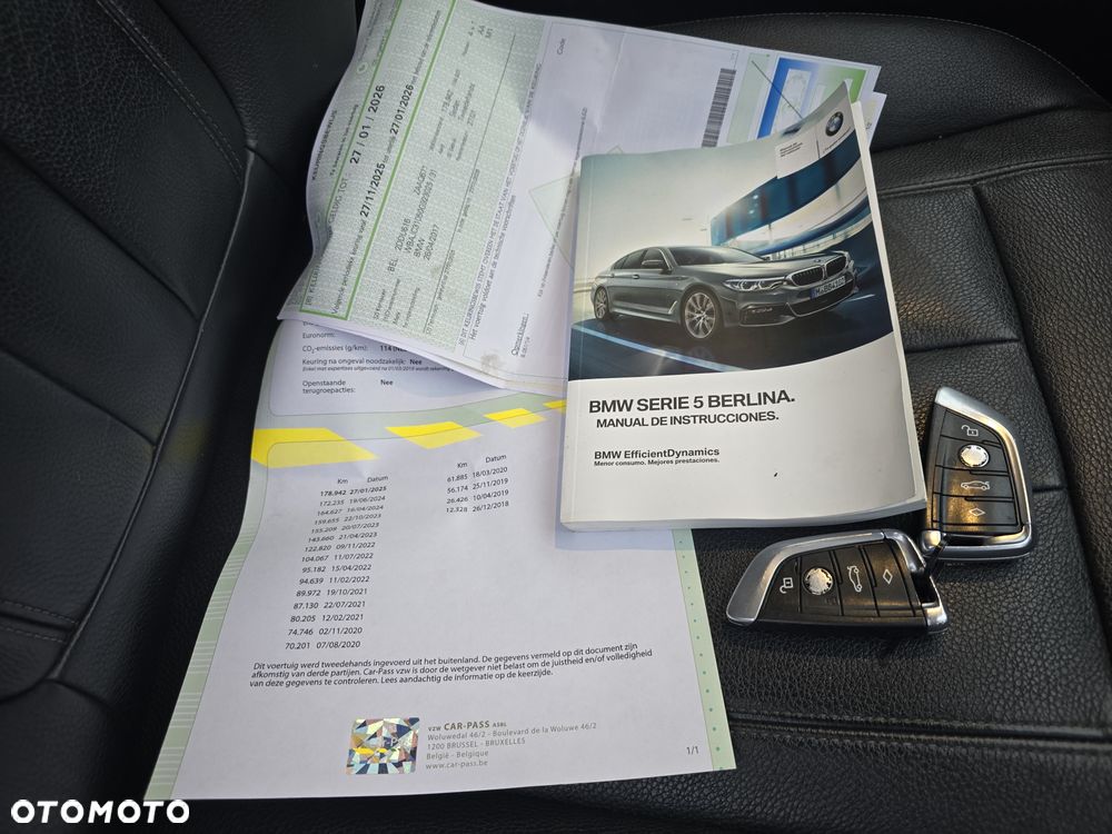 BMW Seria 5 520d - 28