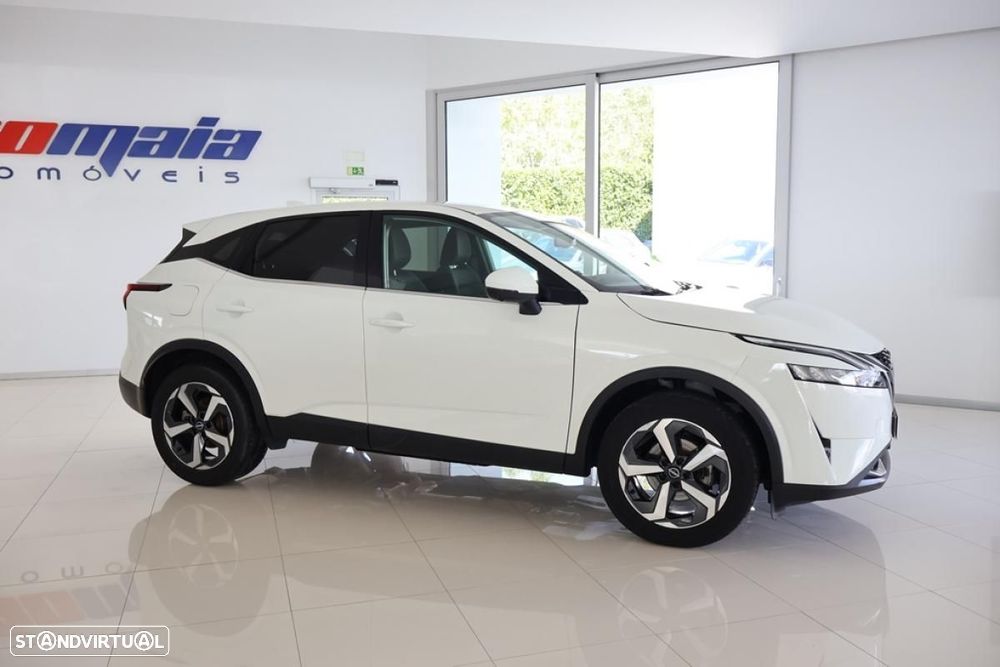 Nissan Qashqai 1.3 DIG-T N-Connecta Xtronic - 4