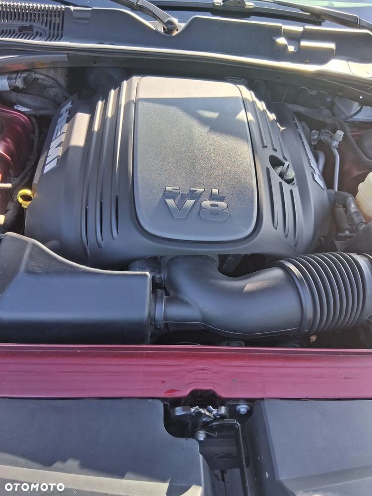Dodge Challenger 5.7 R/T - 8