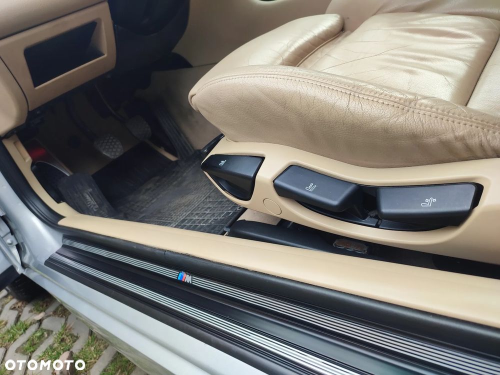 BMW Seria 3 316ti - 26