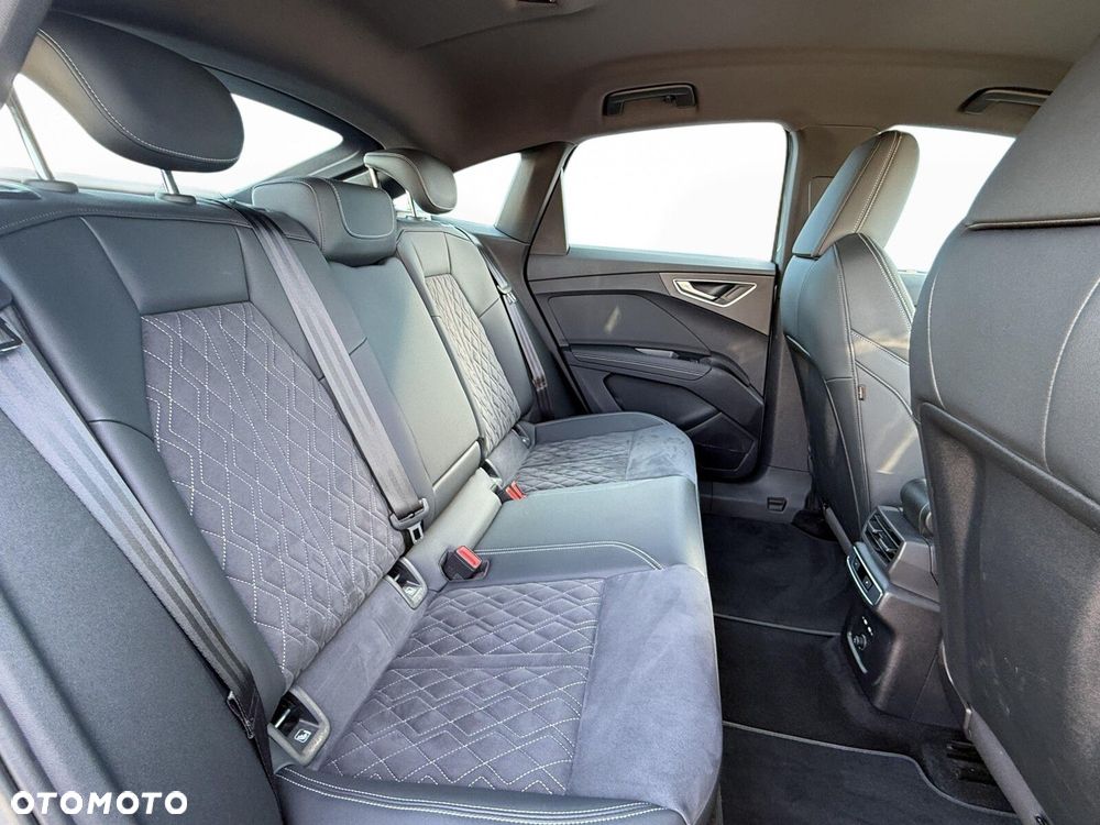 Audi Q4 Sportback e-tron - 28